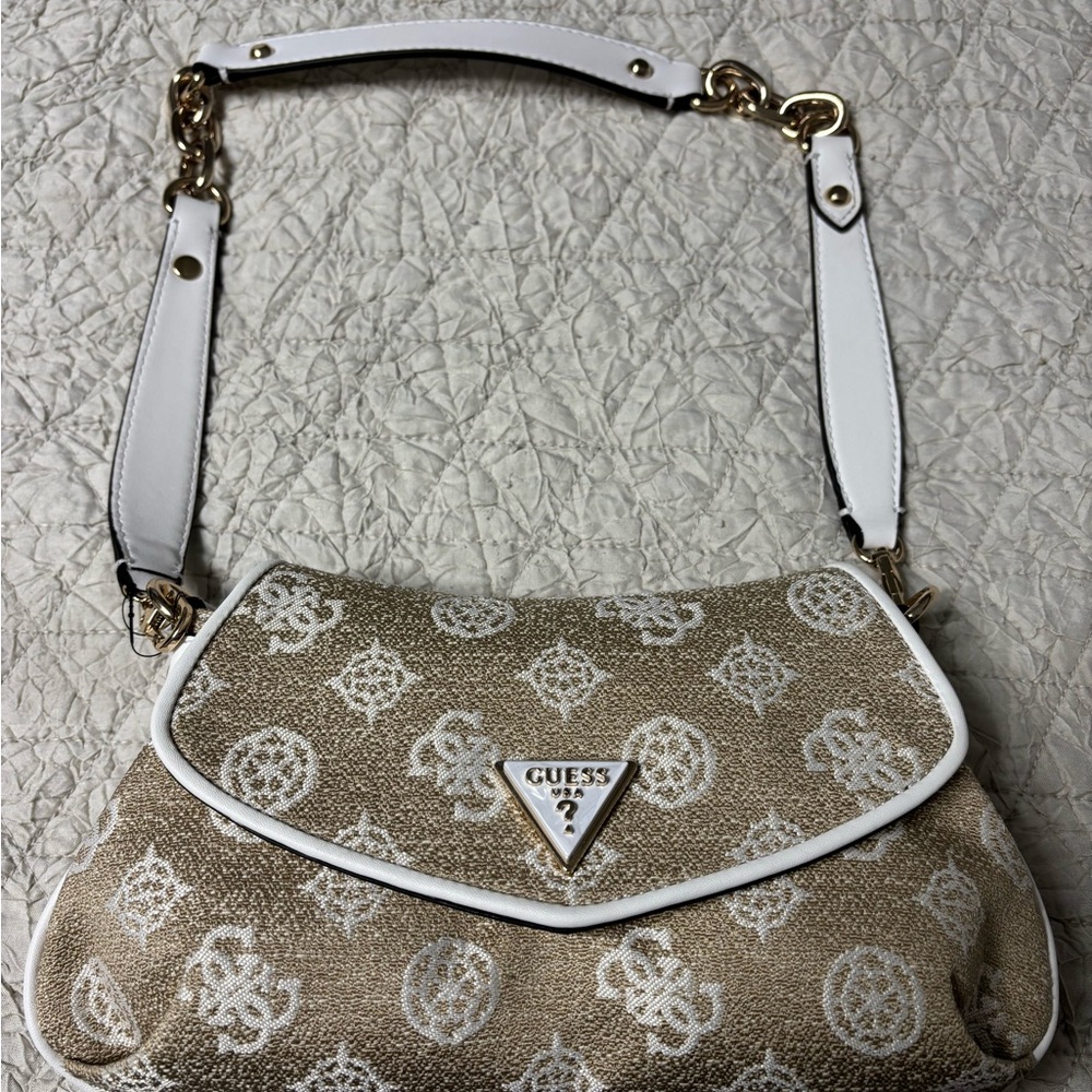 Guess White and Tan Shoulder Bag with Elegant Design